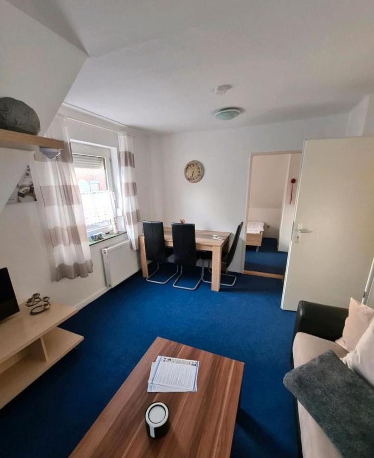 Monteurs-Ferienwohnung Emden Buitenkant foto